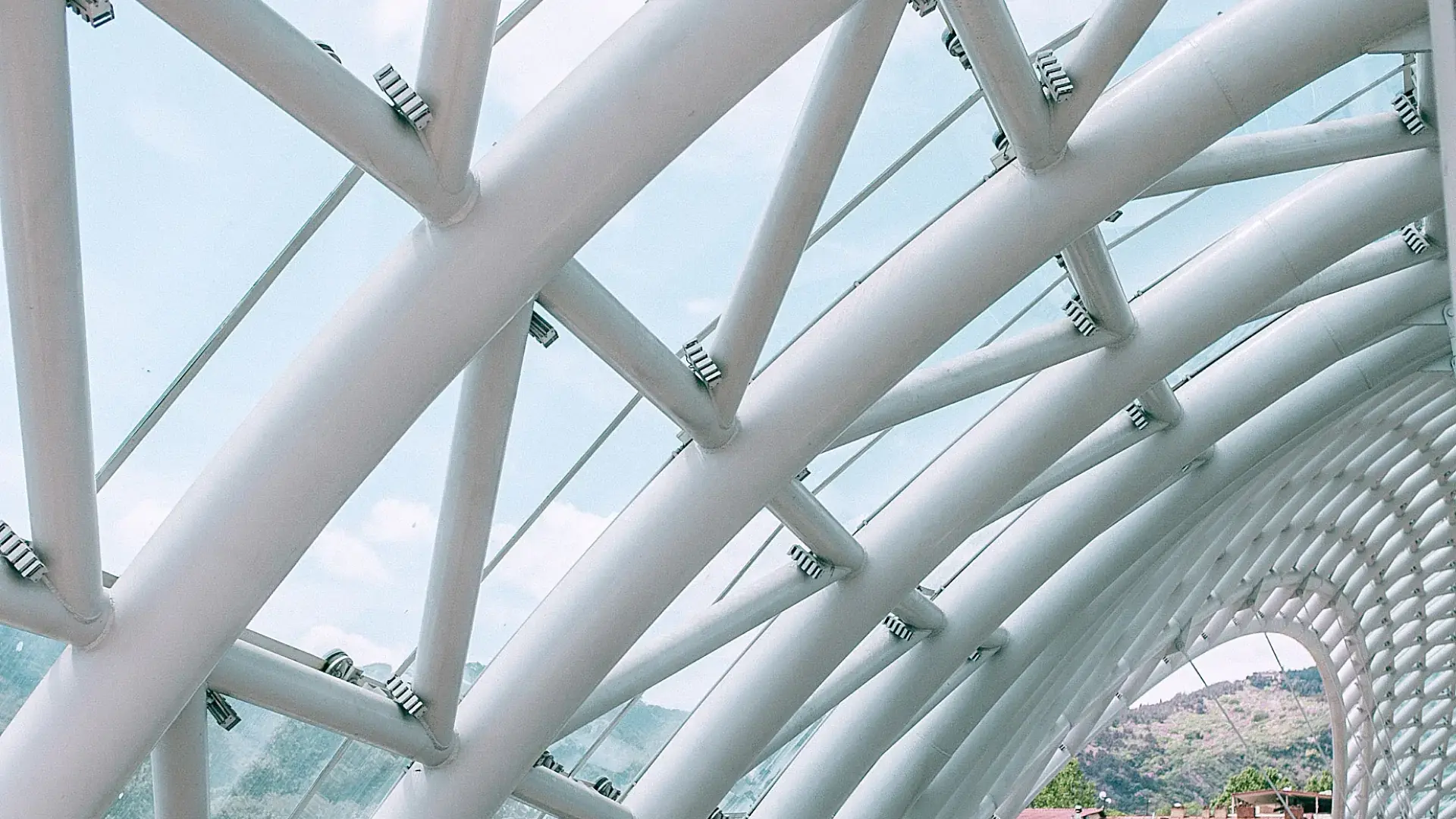 Steel truss structure